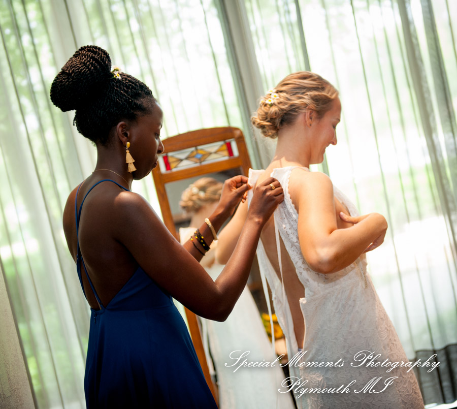 Jamie & Craig at Matthaei Botanical Gardens Ann Arbor MI wedding photography