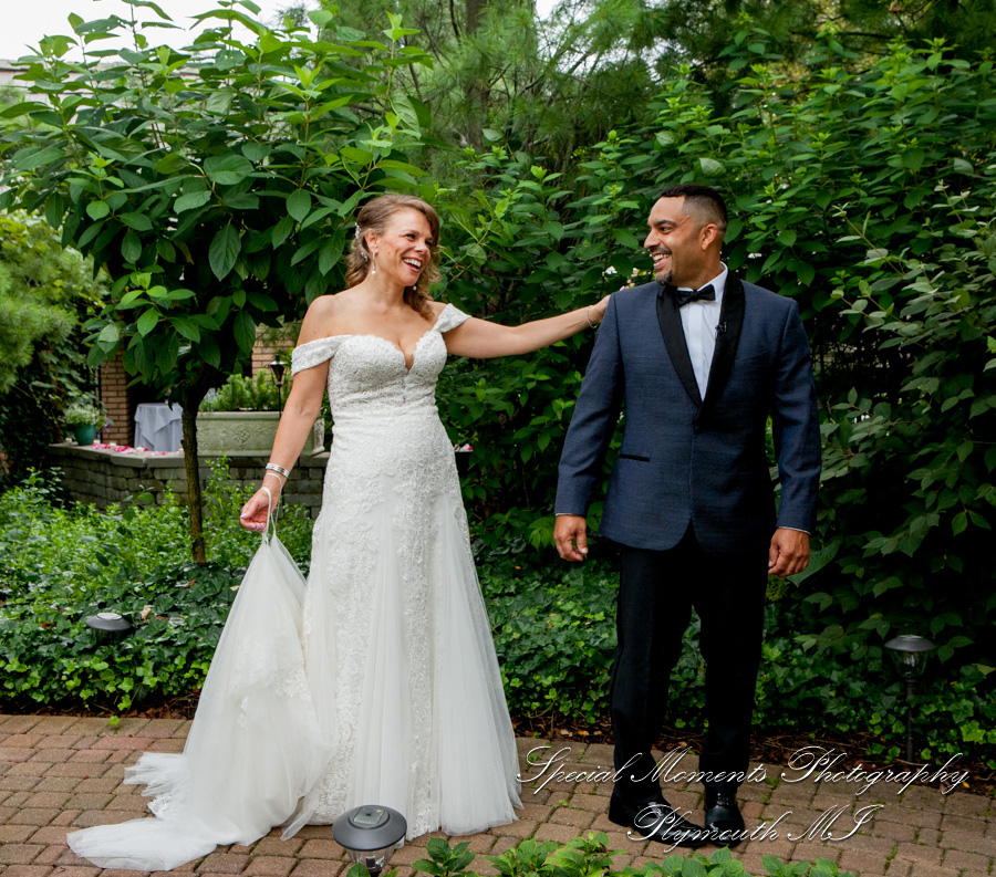 Sara & Harold at Cafe Cortina Farmington Hills MI wedding photography