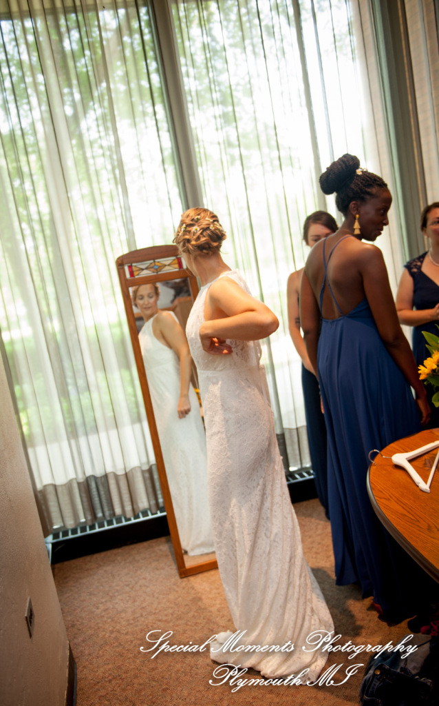 Jamie & Craig at Matthaei Botanical Gardens Ann Arbor MI wedding photography