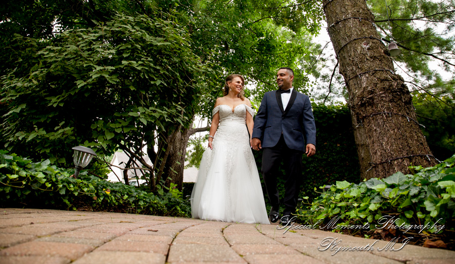 Sara & Harold at Cafe Cortina Farmington Hills MI wedding photography