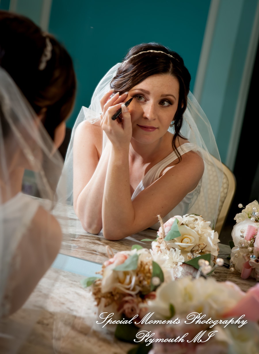 Reagan & Logan at Bentley Banquet Center Wyandotte MI wedding photography