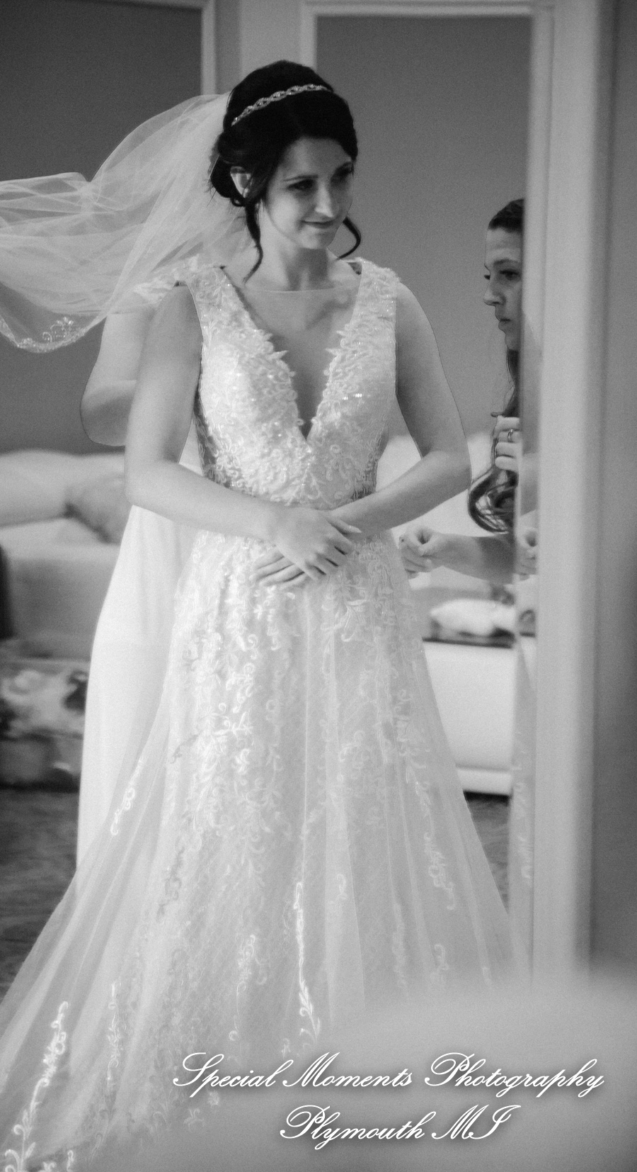 Reagan & Logan at Bentley Banquet Center Wyandotte MI wedding photography