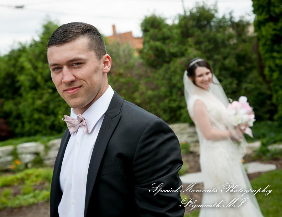 Reagan & Logan at Bentley Banquet Center Wyandotte MI wedding photography