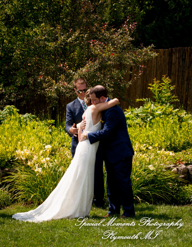 Jamie & Craig at Matthaei Botanical Gardens Ann Arbor MI wedding photography