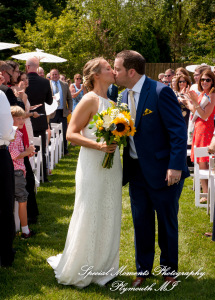 Jamie & Craig at Matthaei Botanical Gardens Ann Arbor MI wedding photography
