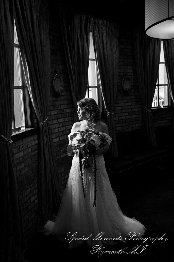 Sara & Harold at Cafe Cortina Farmington Hills MI wedding photography