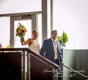 Jamie & Craig at Zingerman Grayline Ann Arbor MI wedding photography