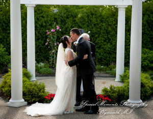 Reagan & Logan at Bentley Banquet Center Wyandotte MI wedding photography