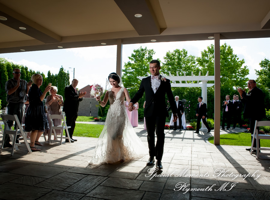 Reagan & Logan at Bentley Banquet Center Wyandotte MI wedding photography