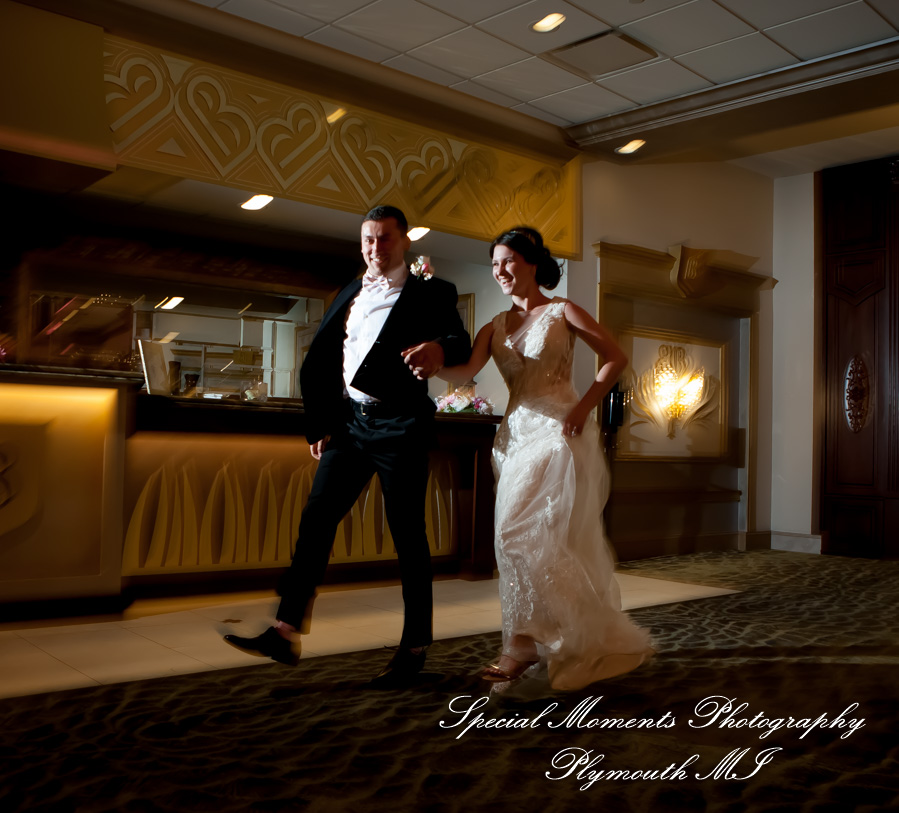 Reagan & Logan at Bentley Banquet Center Wyandotte MI wedding photography