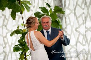 Jamie & Craig at Zingerman Grayline Ann Arbor MI wedding photography