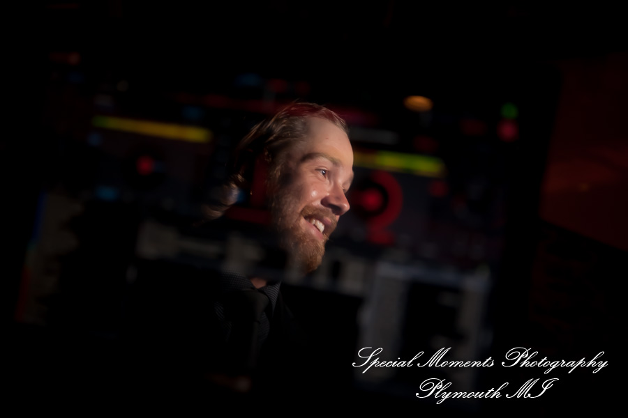 Reagan & Logan at Bentley Banquet Center Wyandotte MI wedding photography