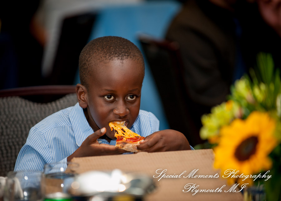 Jamie & Craig at Zingerman Grayline Ann Arbor MI wedding photography