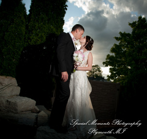 Reagan & Logan at Bentley Banquet Center Wyandotte MI wedding photography