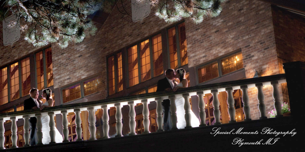 Crystal & Derek at Indianwood Golf Course Lake Orion MI wedding album photography