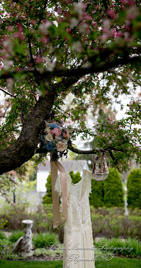 Lauren & Gabriel at Wellers Saline MI wedding photography