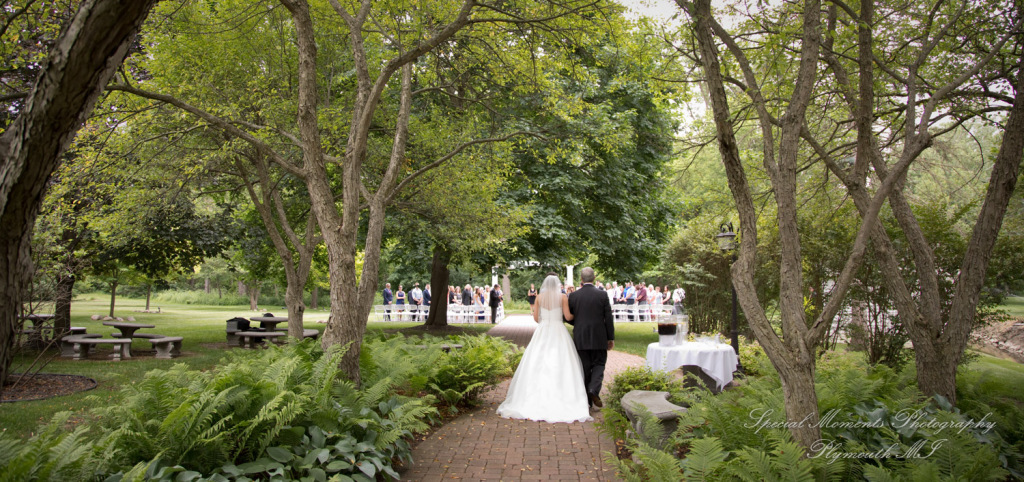 Laura & Chris at Wellers East Garden Saline MI wedding photography