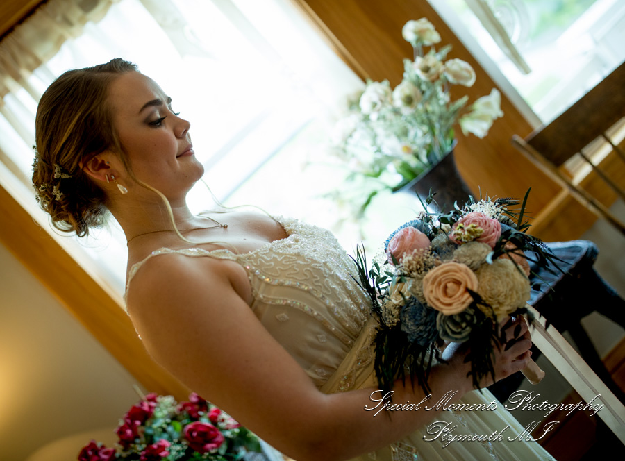 Lauren & Gabriel at Wellers Saline MI wedding photography