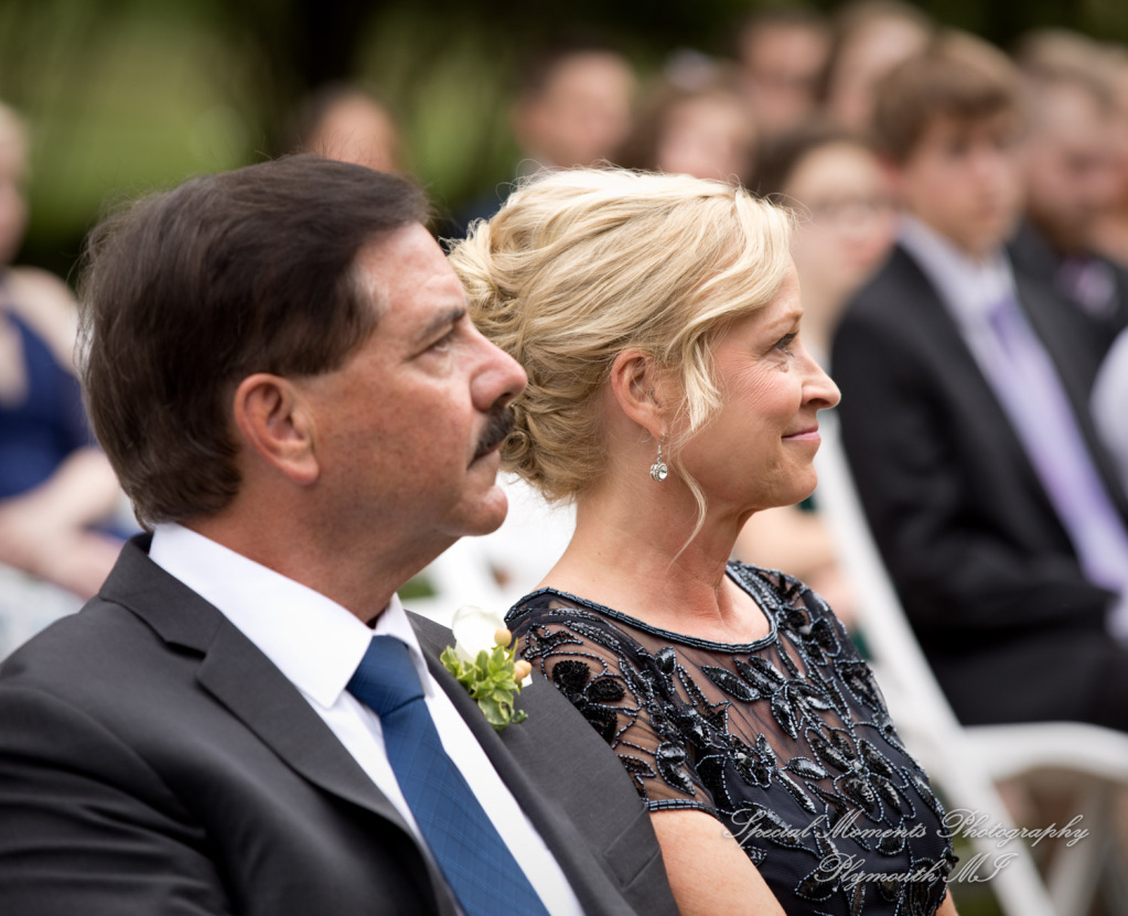 Laura & Chris at Wellers East Garden Saline MI wedding photography