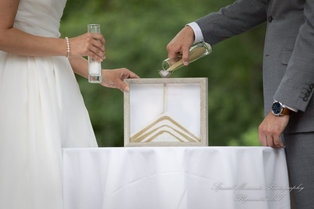 Laura & Chris at Wellers East Garden Saline MI wedding photography