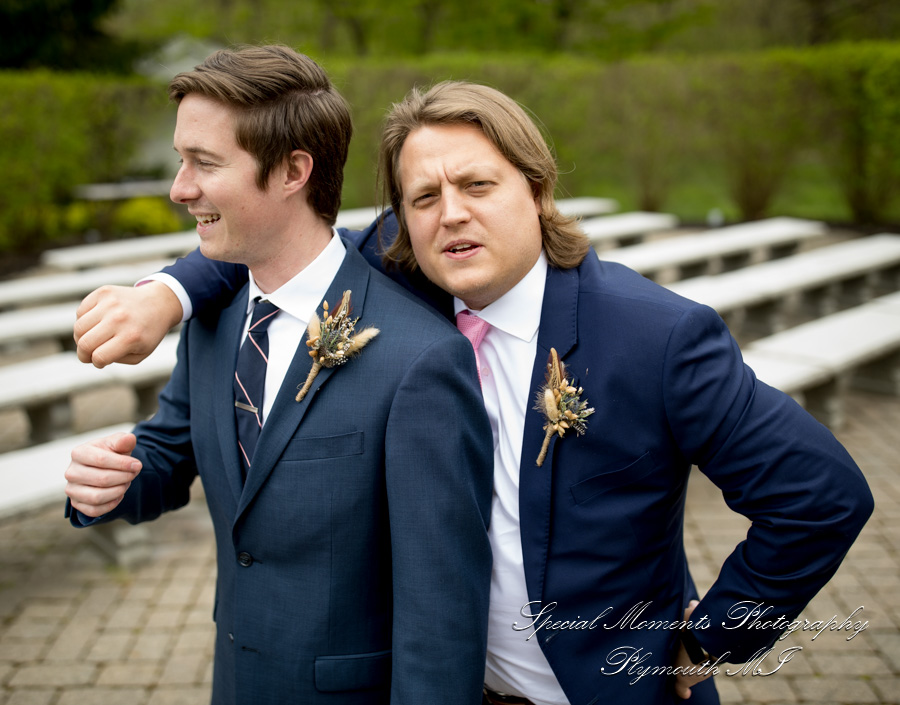 Lauren & Gabriel at Wellers Saline MI wedding photography