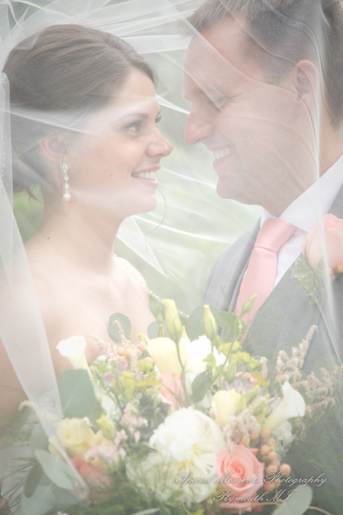 Laura & Chris at Wellers East Garden Saline MI wedding photography