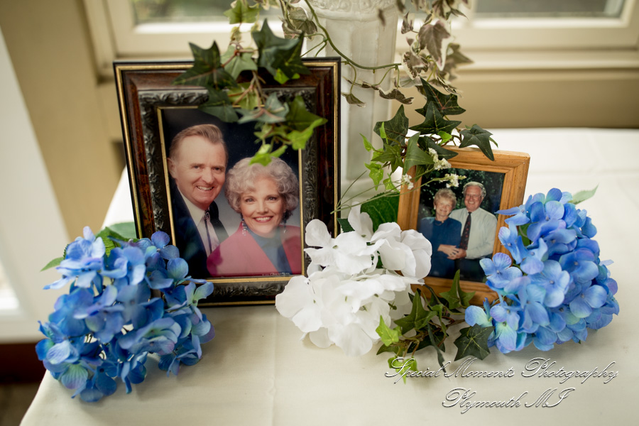 Lauren & Gabriel at Wellers Saline MI wedding photography