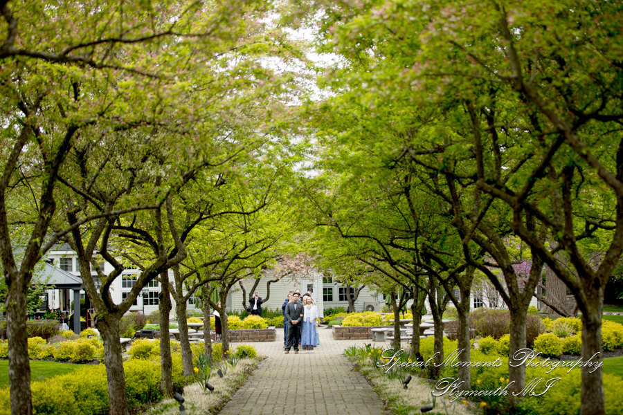 Lauren & Gabriel at Wellers Saline MI wedding photography