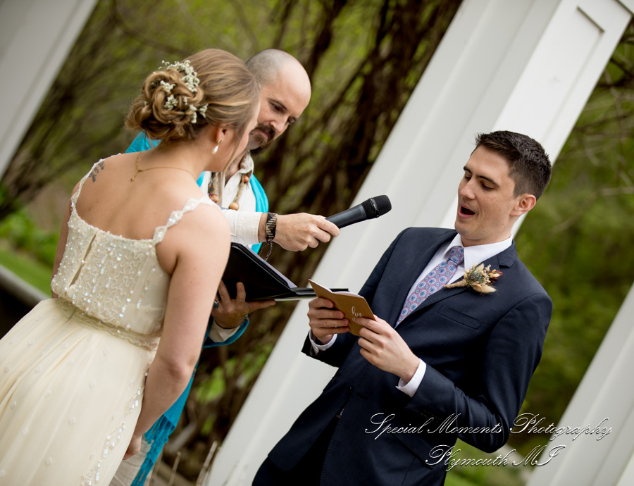 Lauren & Gabriel at Wellers Saline MI wedding photography