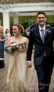 Lauren & Gabriel at Wellers Saline MI wedding photography