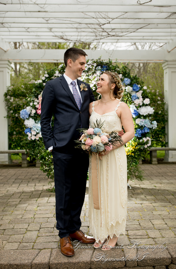 Lauren & Gabriel at Wellers Saline MI wedding photography