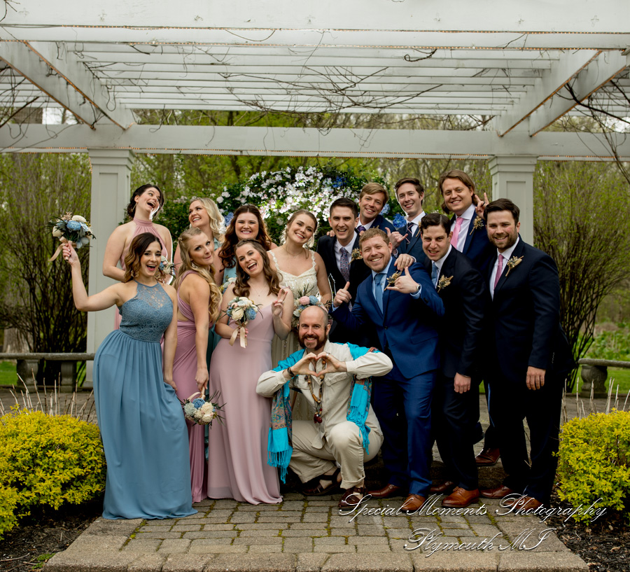 Lauren & Gabriel at Wellers Saline MI wedding photography