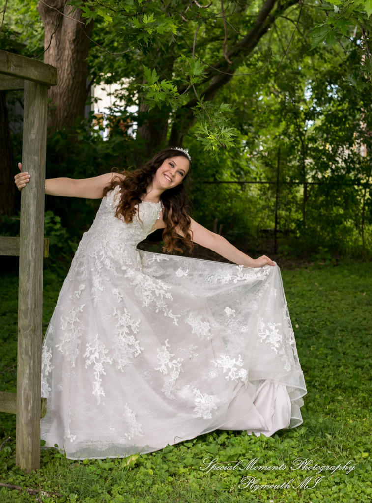 Brittany & Christian at Canterbury Castle Lake Orion M wedding photography