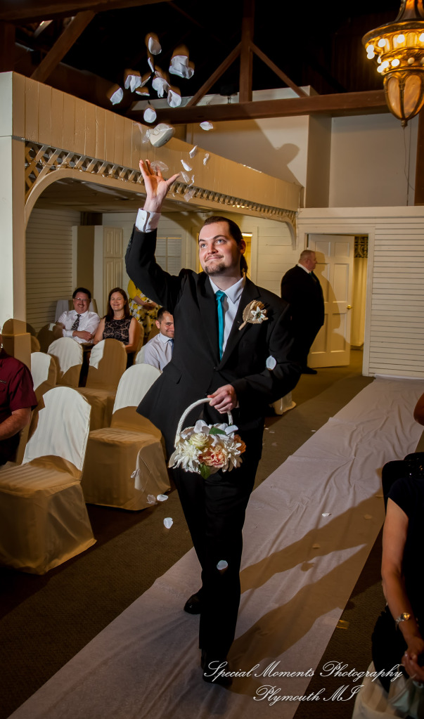 Brittany & Christian at Canterbury Castle Lake Orion M wedding photography