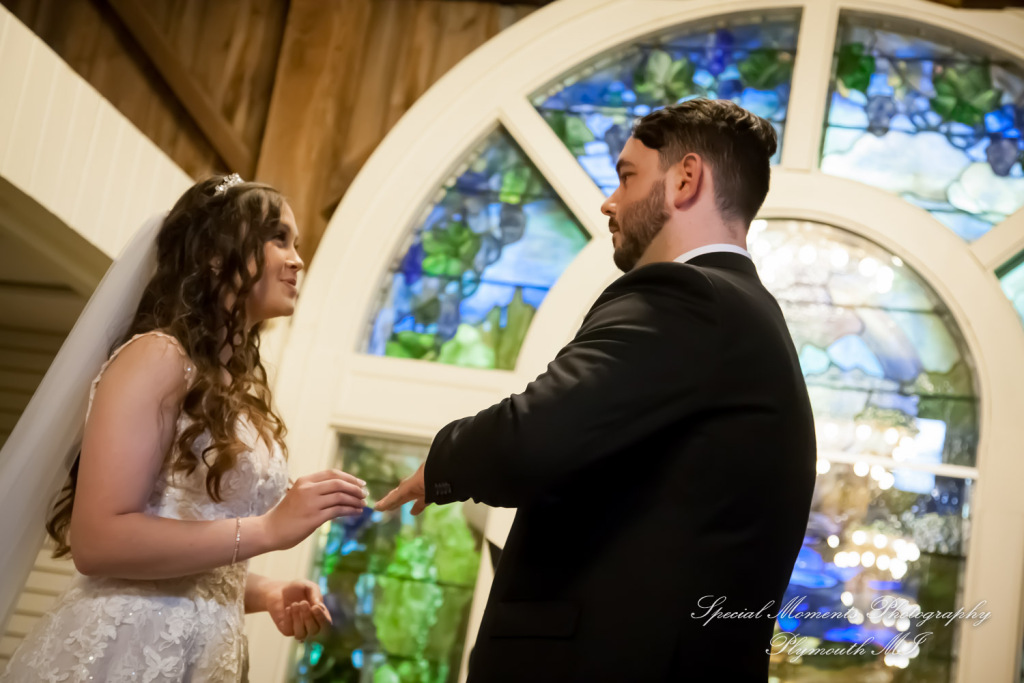 Brittany & Christian at Canterbury Castle Lake Orion M wedding photography