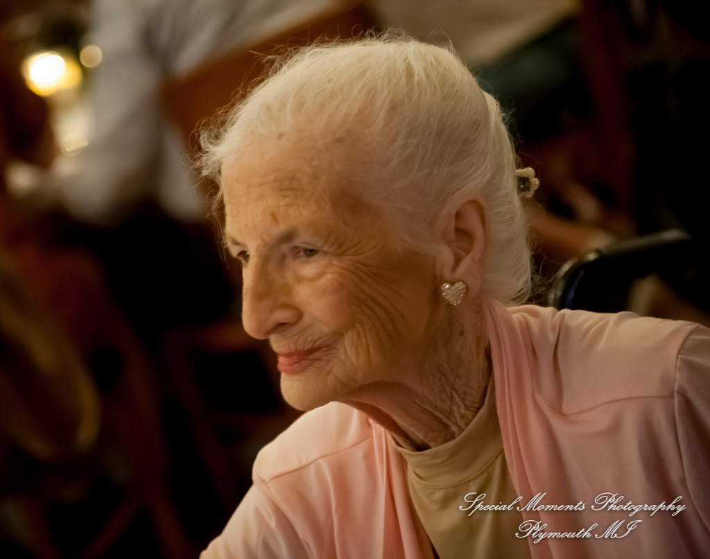 Brittany & Christian at Canterbury Castle Lake Orion M wedding photography