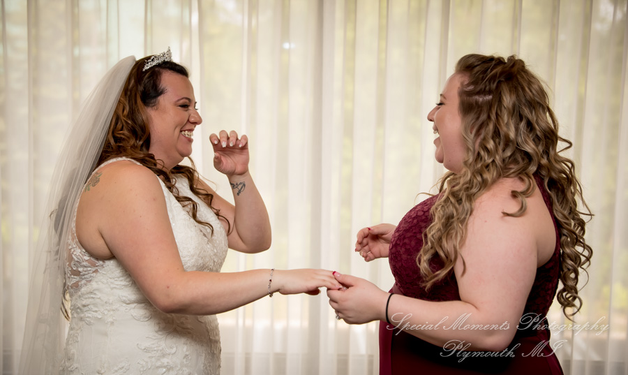 Tiffany & Scott at Camp Agawam Lake Orion MI wedding photography