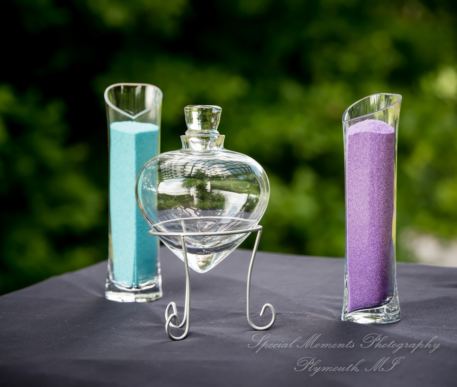 Alyssa & Tyler at Moose Ridge Golf Course South Lyon MI wedding photography