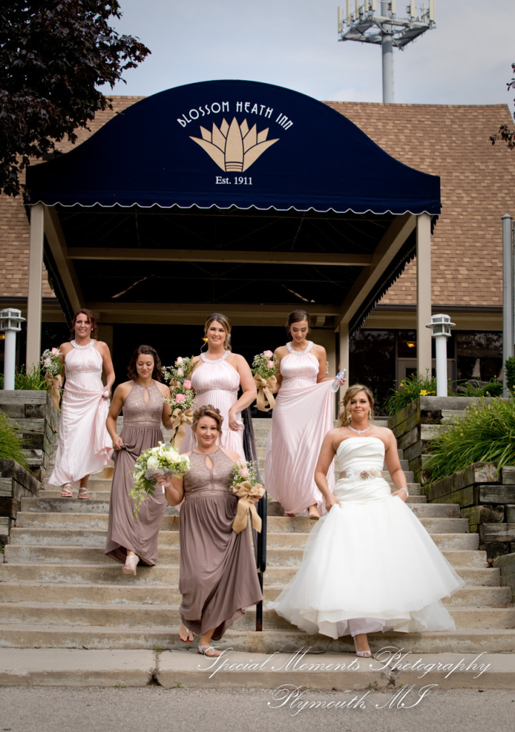 Heidi & Doug at Blossom Heath St. Clair Shores MI wedding photography