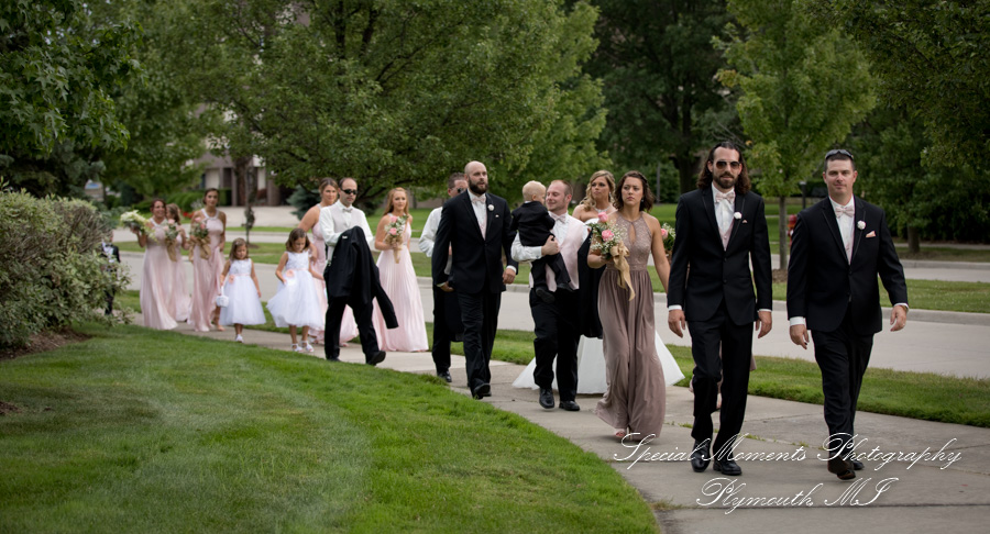 Heidi & Doug at Blossom Heath St. Clair Shores MI wedding photography