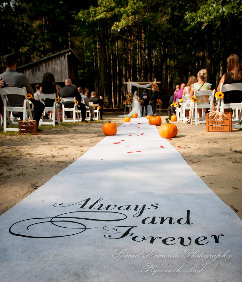 Tiffany & Scott at Camp Agawam Lake Orion MI wedding photography