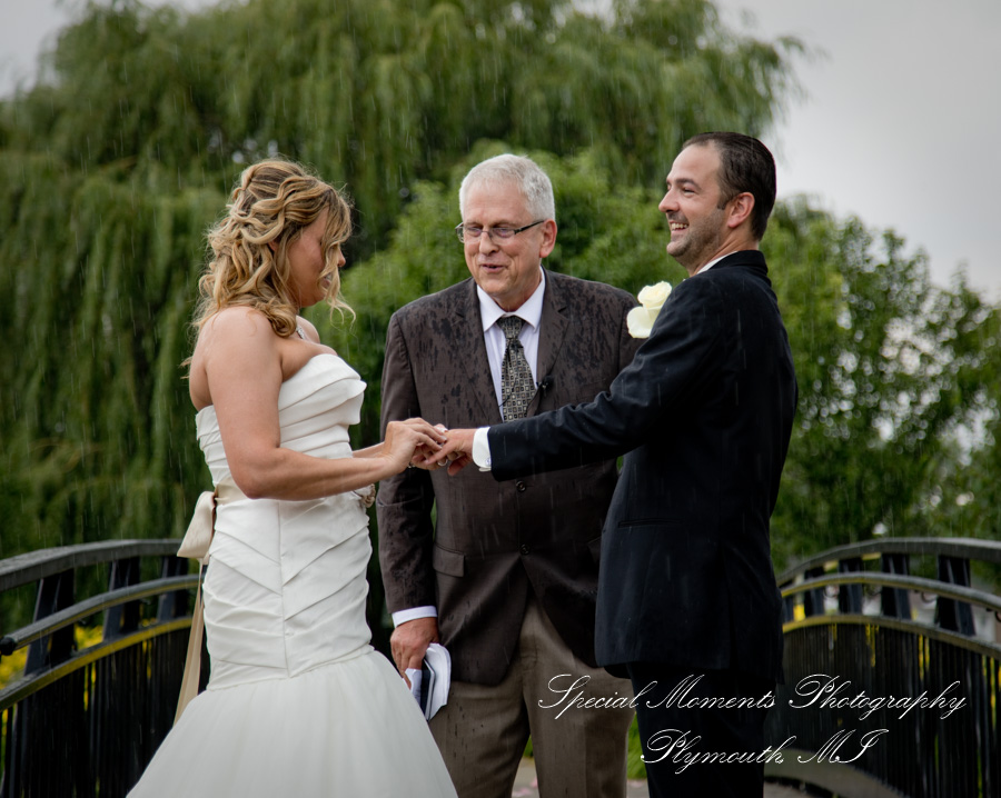 Heidi & Doug at Blossom Heath St. Clair Shores MI wedding photography