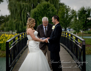 Heidi & Doug at Blossom Heath St. Clair Shores MI wedding photography
