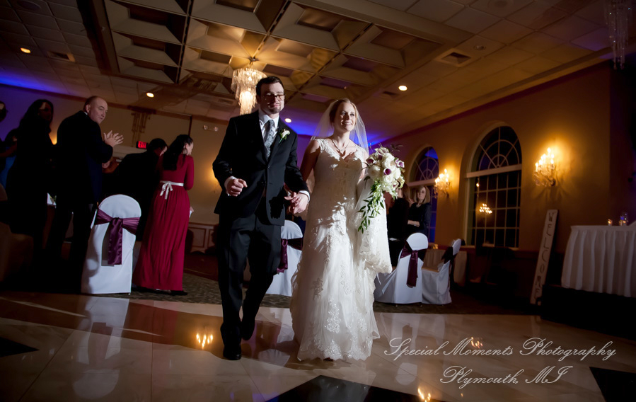 Jennifer & Peter at Italian American Club Livonia MI wedding photography
