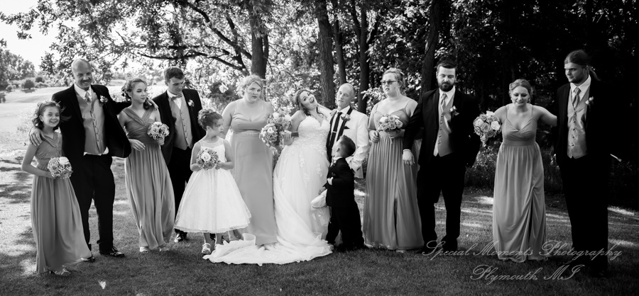 Alyssa & Tyler at Moose Ridge Golf Course South Lyon MI wedding photography