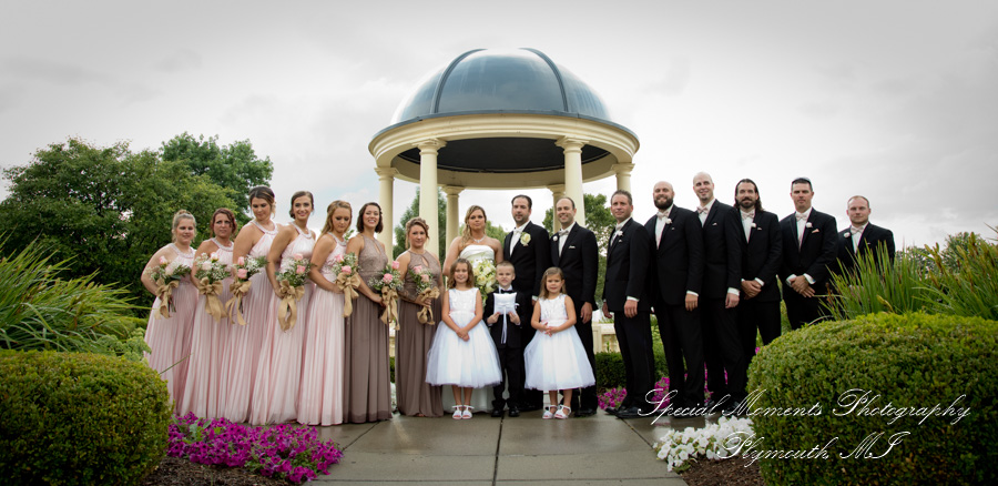 Heidi & Doug at Blossom Heath St. Clair Shores MI wedding photography