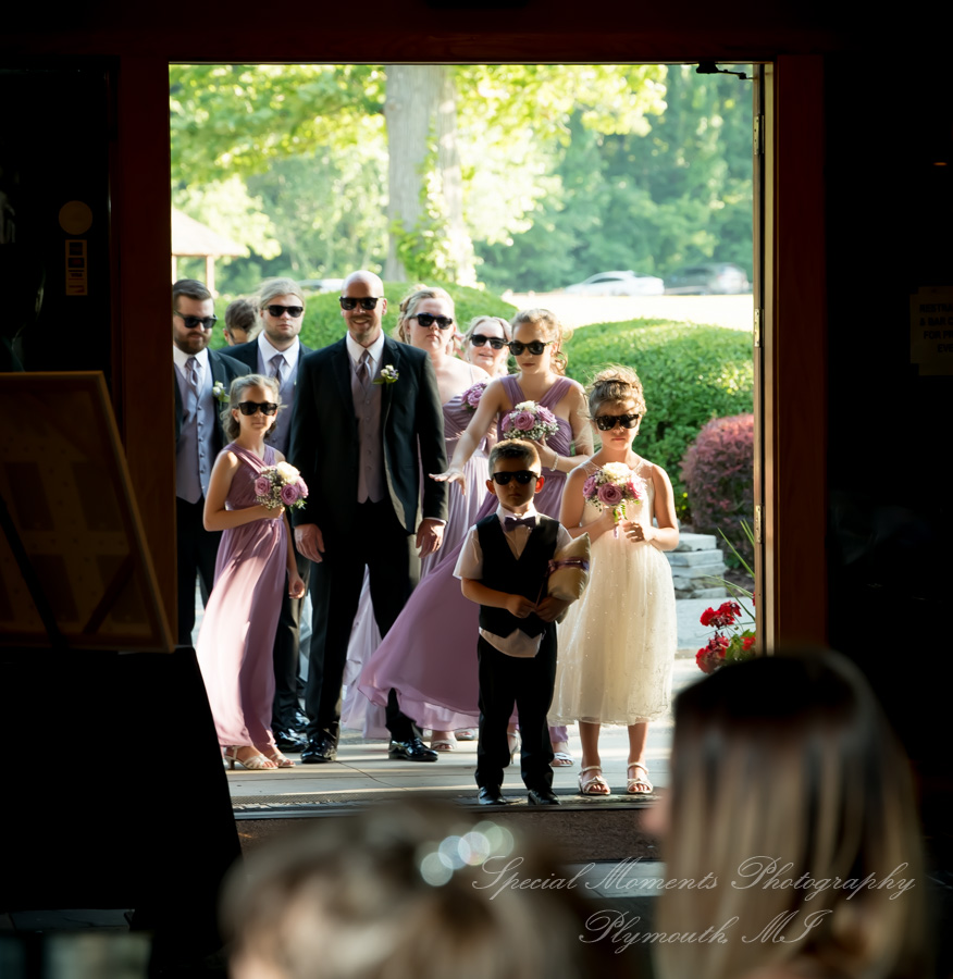 Alyssa & Tyler at Moose Ridge Golf Course South Lyon MI wedding photography