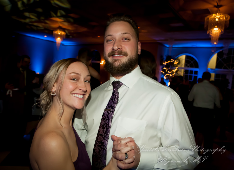 Jennifer & Peter at Italian American Club Livonia MI wedding photography