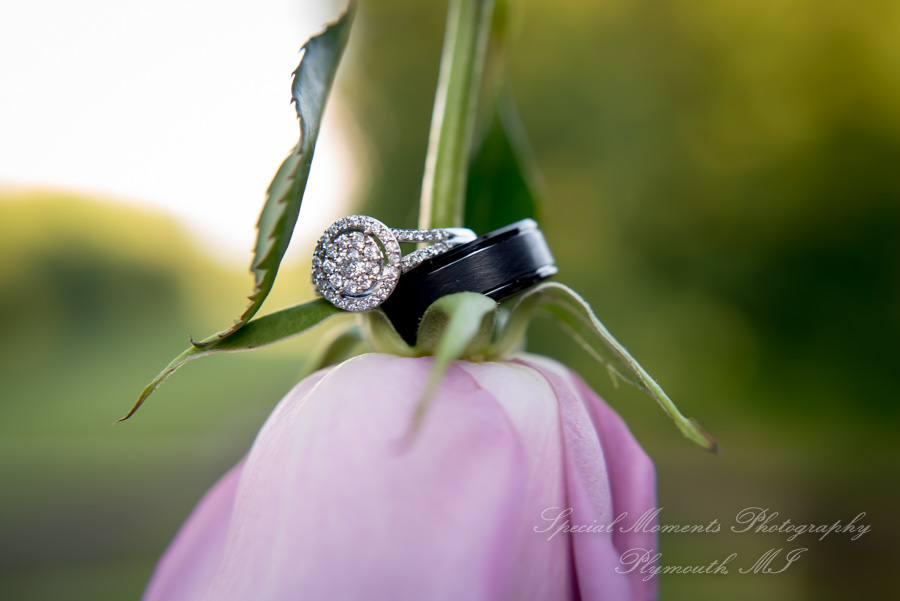 Alyssa & Tyler at Moose Ridge Golf Course South Lyon MI wedding photography