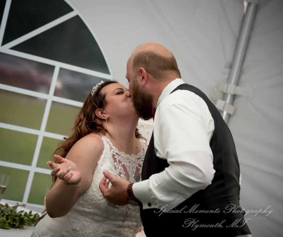 Tiffany & Scott at Camp Agawam Lake Orion MI wedding photography